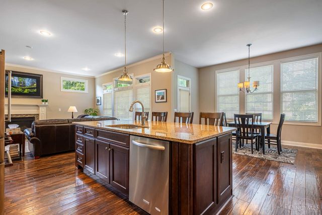 8925 Kenwood Road, Blue Ash, OH 45242
