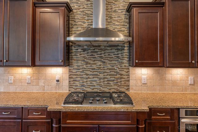8925 Kenwood Road, Blue Ash, OH 45242