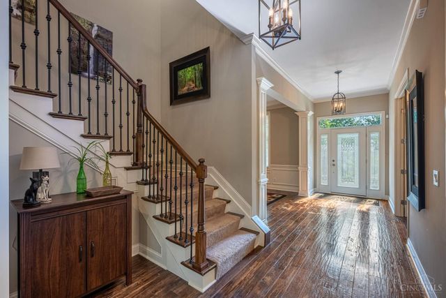 8925 Kenwood Road, Blue Ash, OH 45242