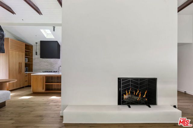 9258 Swallow Drive, Los Angeles, CA 90069