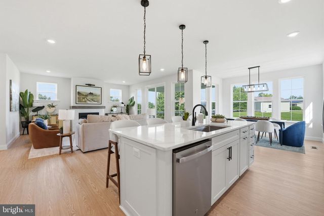 40321 QUARTER BRANCH RD, Lovettsville, VA 20180