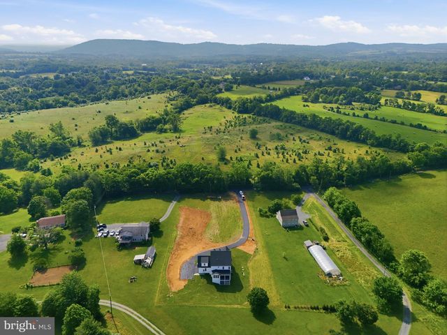 40321 QUARTER BRANCH RD, Lovettsville, VA 20180