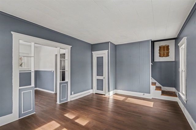 1235 Sheldon Street, Jackson, MI 49203