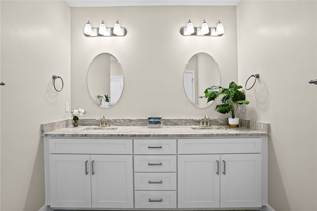 418 Easy Street, Sebastian, FL 32958