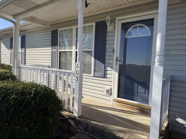 805 Stableford Rd, Oak Grove, KY 42262