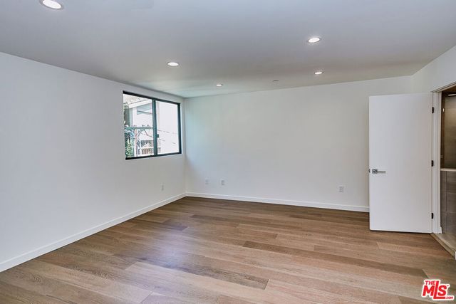 328 N Maple Drive 303, Beverly Hills, CA 90210