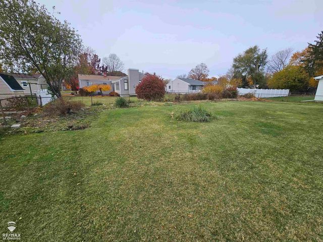 1217 Hanover Street, Owosso, MI 48867