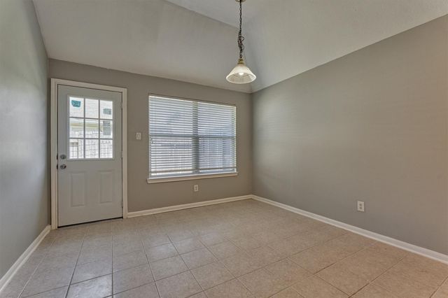 11118 Creekline Meadow Court, Cypress, TX 77429