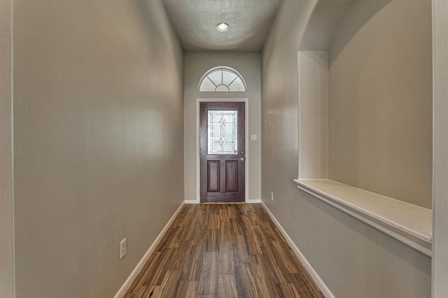 11118 Creekline Meadow Court, Cypress, TX 77429