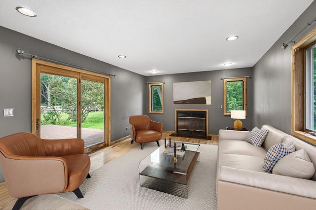 3416 75th Avenue N, Brooklyn Park, MN 55443