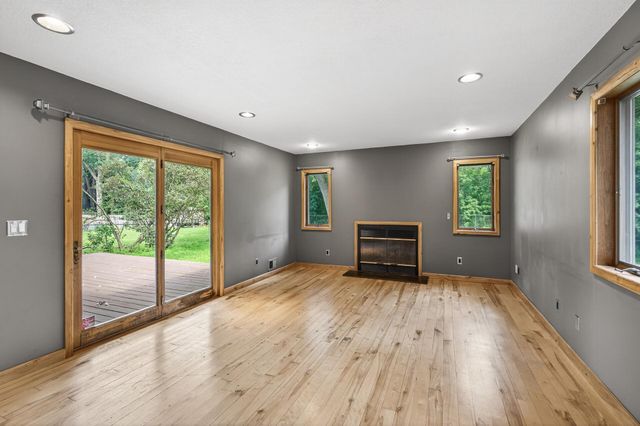 3416 75th Avenue N, Brooklyn Park, MN 55443