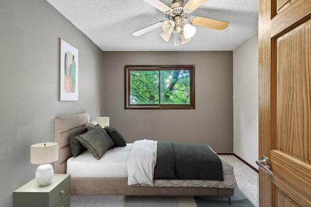 3416 75th Avenue N, Brooklyn Park, MN 55443