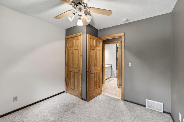 3416 75th Avenue N, Brooklyn Park, MN 55443