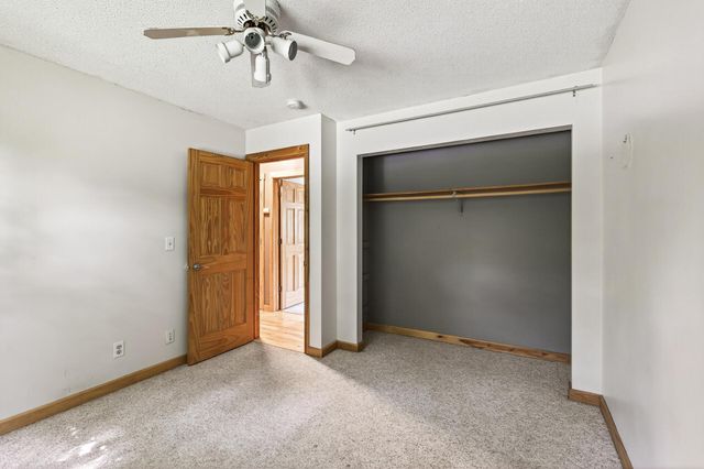 3416 75th Avenue N, Brooklyn Park, MN 55443