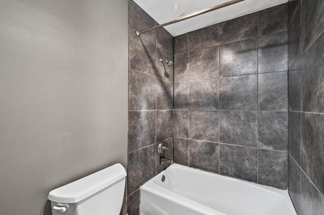 3416 75th Avenue N, Brooklyn Park, MN 55443