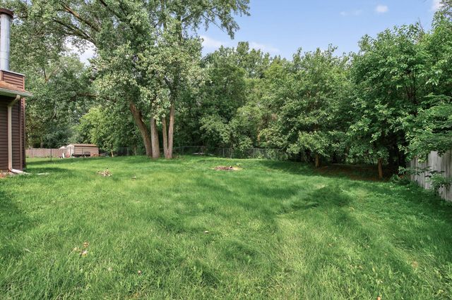 3416 75th Avenue N, Brooklyn Park, MN 55443