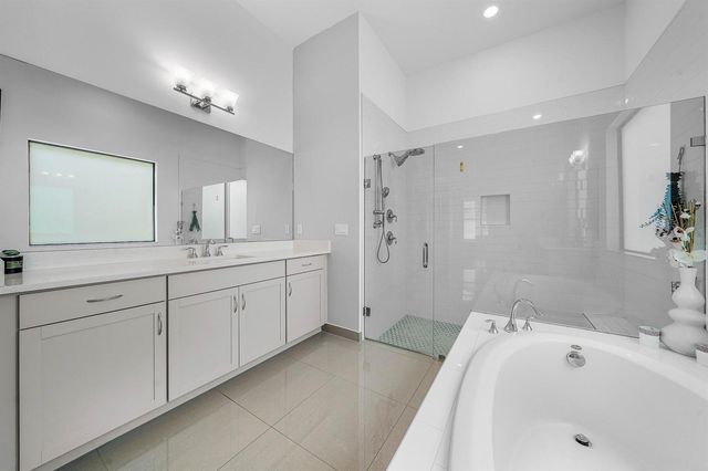 9027 Grand Prix Lane, Boynton Beach, FL 33472