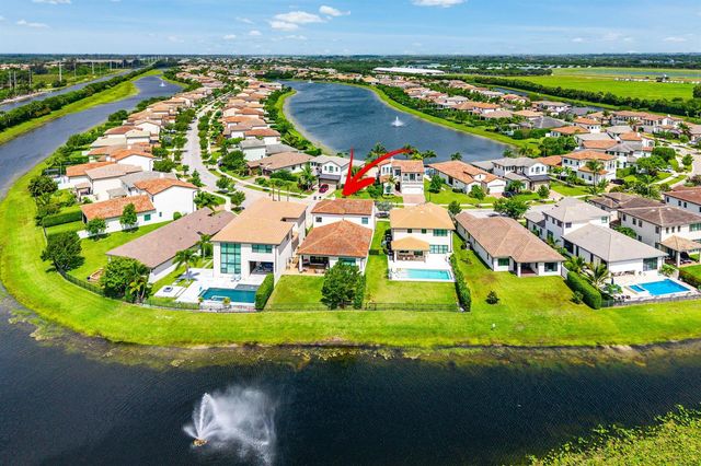 9027 Grand Prix Lane, Boynton Beach, FL 33472