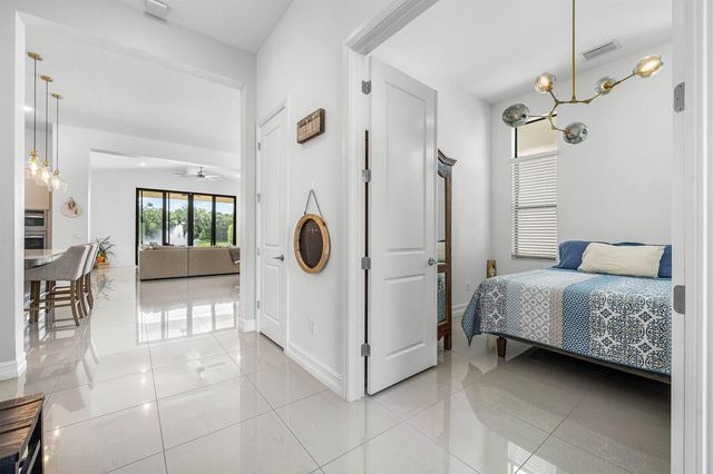 9027 Grand Prix Lane, Boynton Beach, FL 33472