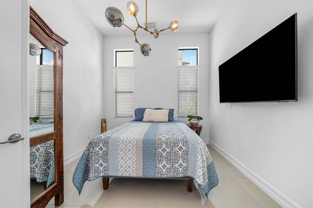9027 Grand Prix Lane, Boynton Beach, FL 33472