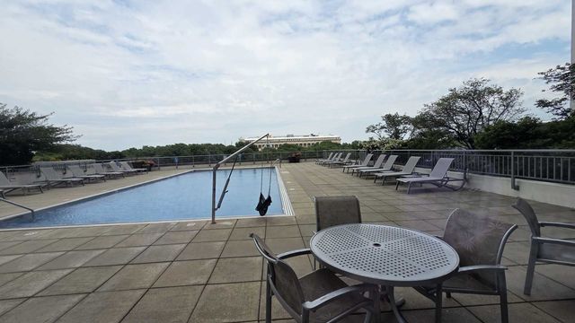 1235 S Prairie Avenue 1106, Chicago, IL 60605