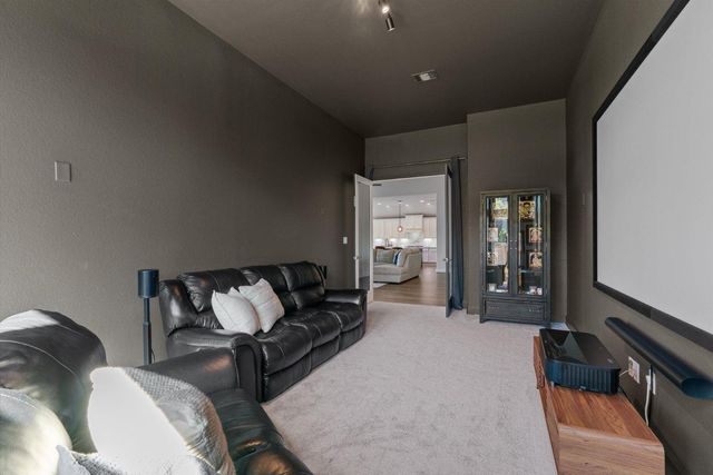 101 Pienza DR, Georgetown, TX 78628