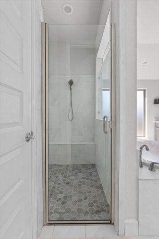 101 Pienza DR, Georgetown, TX 78628