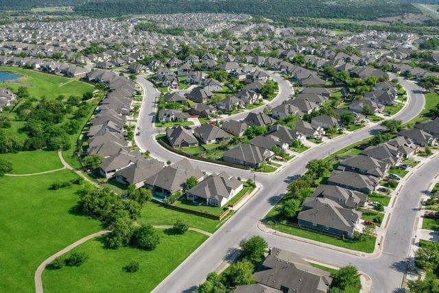 101 Pienza DR, Georgetown, TX 78628