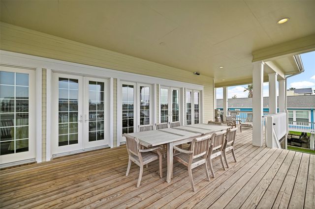 1243 Pilot Lane, Galveston, TX 77554