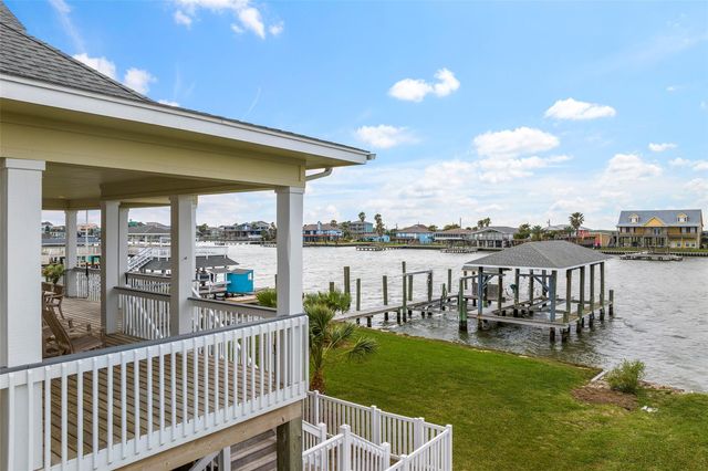 1243 Pilot Lane, Galveston, TX 77554