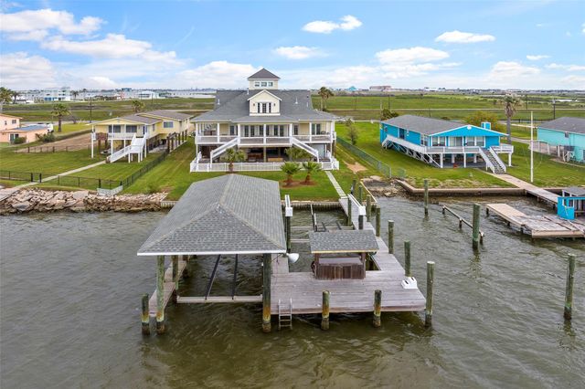 1243 Pilot Lane, Galveston, TX 77554