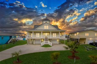 1243 Pilot Lane, Galveston, TX 77554