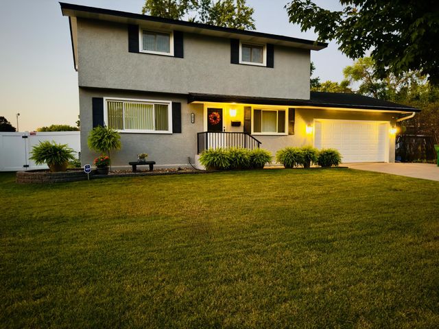 1016 Adams Street, Anoka, MN 55303
