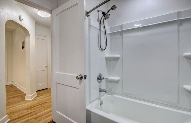 721 Fairview St, Conway, AR 72034