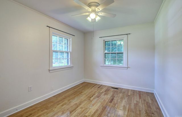 721 Fairview St, Conway, AR 72034