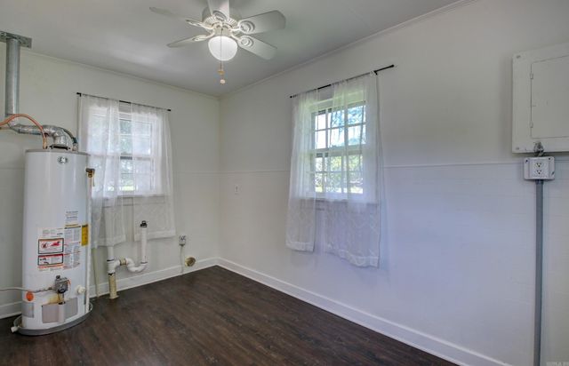 721 Fairview St, Conway, AR 72034