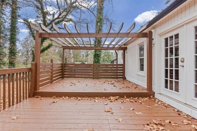 2451 Pine NW Drive, Kennesaw, GA 30152