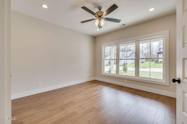266 Winston Place, Johnson City, TN 37615