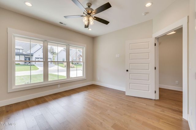 266 Winston Place, Johnson City, TN 37615