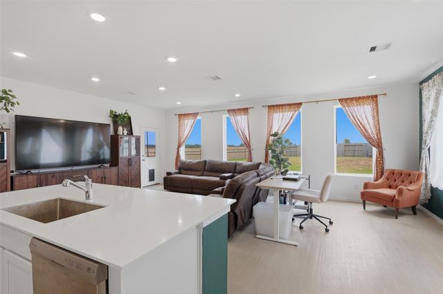 10603 Birds Nest Drive, Beasley, TX 77417