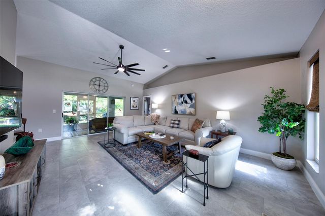 11117 TWOSOME DRIVE, San Antonio, FL 33576
