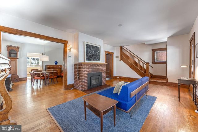 818 W BEAVER AVE, State College, PA 16801