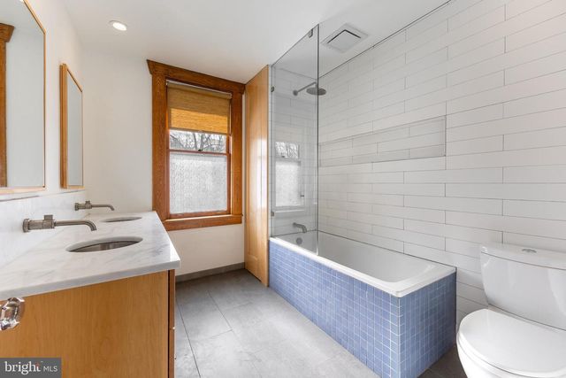 818 W BEAVER AVE, State College, PA 16801