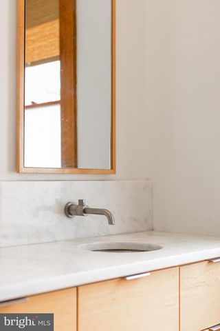 818 W BEAVER AVE, State College, PA 16801