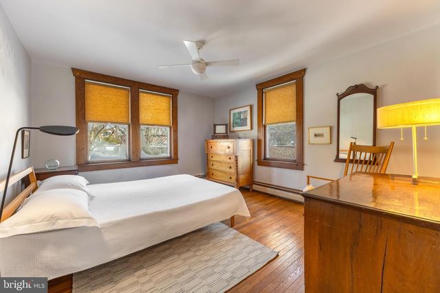 818 W BEAVER AVE, State College, PA 16801