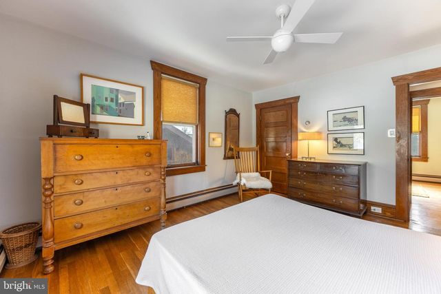 818 W BEAVER AVE, State College, PA 16801