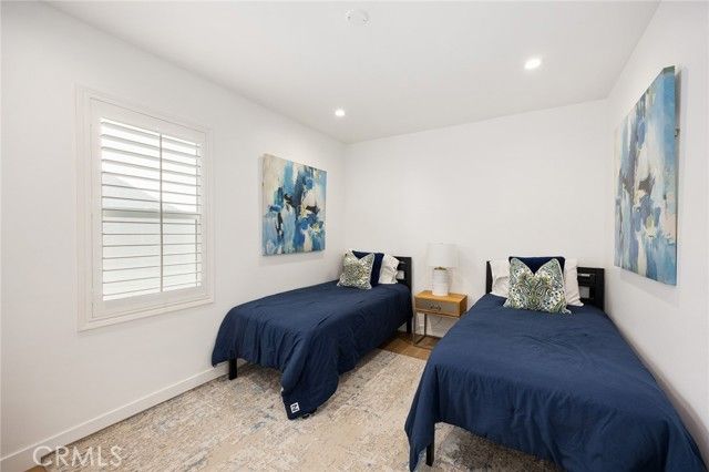 78 E Highland Avenue, Sierra Madre, CA 91024