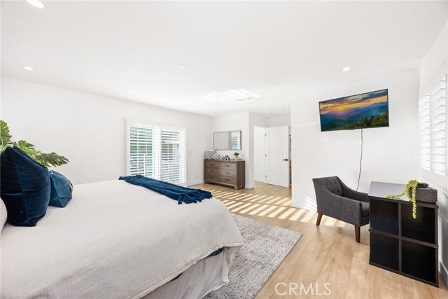 78 E Highland Avenue, Sierra Madre, CA 91024