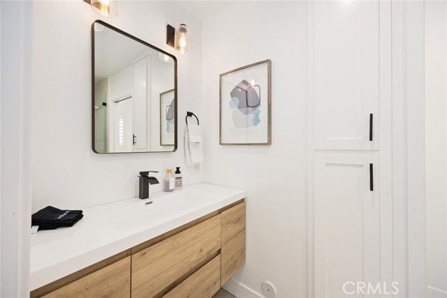 78 E Highland Avenue, Sierra Madre, CA 91024