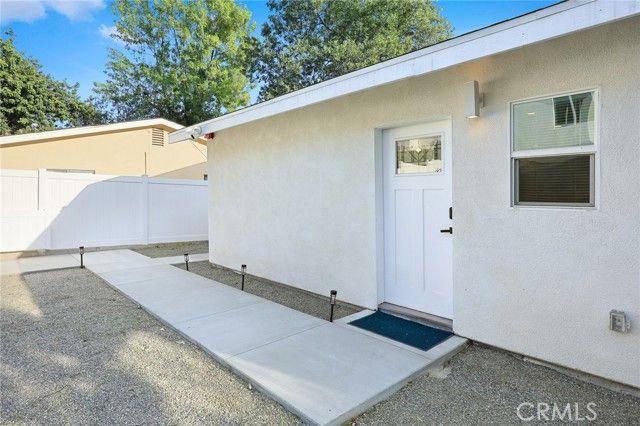 78 E Highland Avenue, Sierra Madre, CA 91024